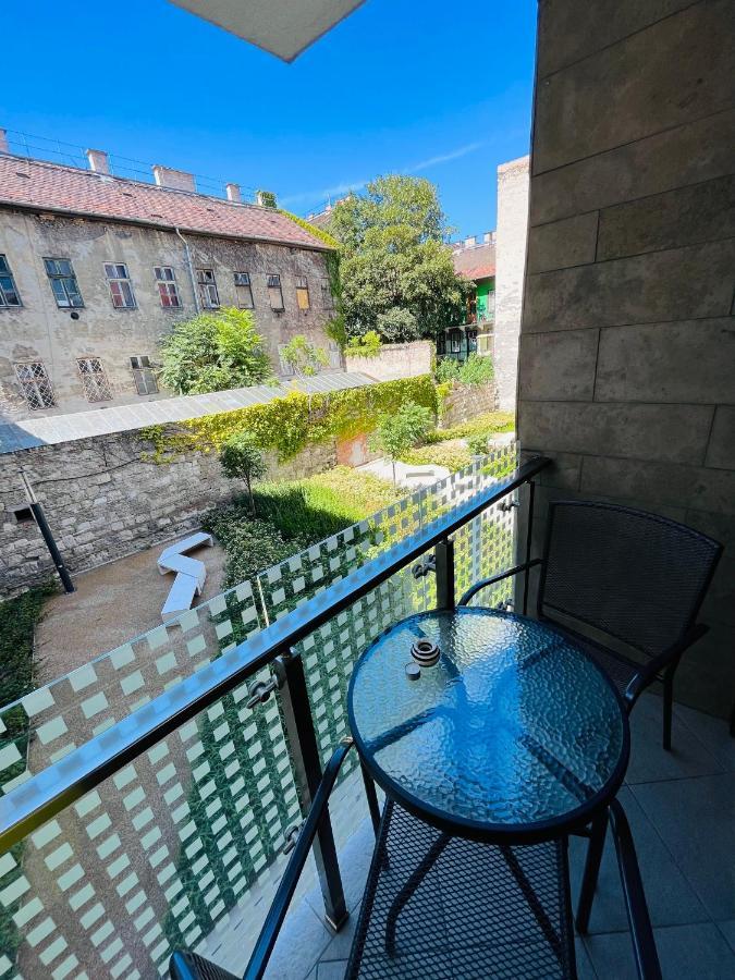 B 205, In The Heart Of The Jewish Quarter
